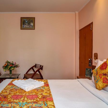 Muscatel Spring Burn - 100 Mts From Mall Road Darjeeling  Exterior photo