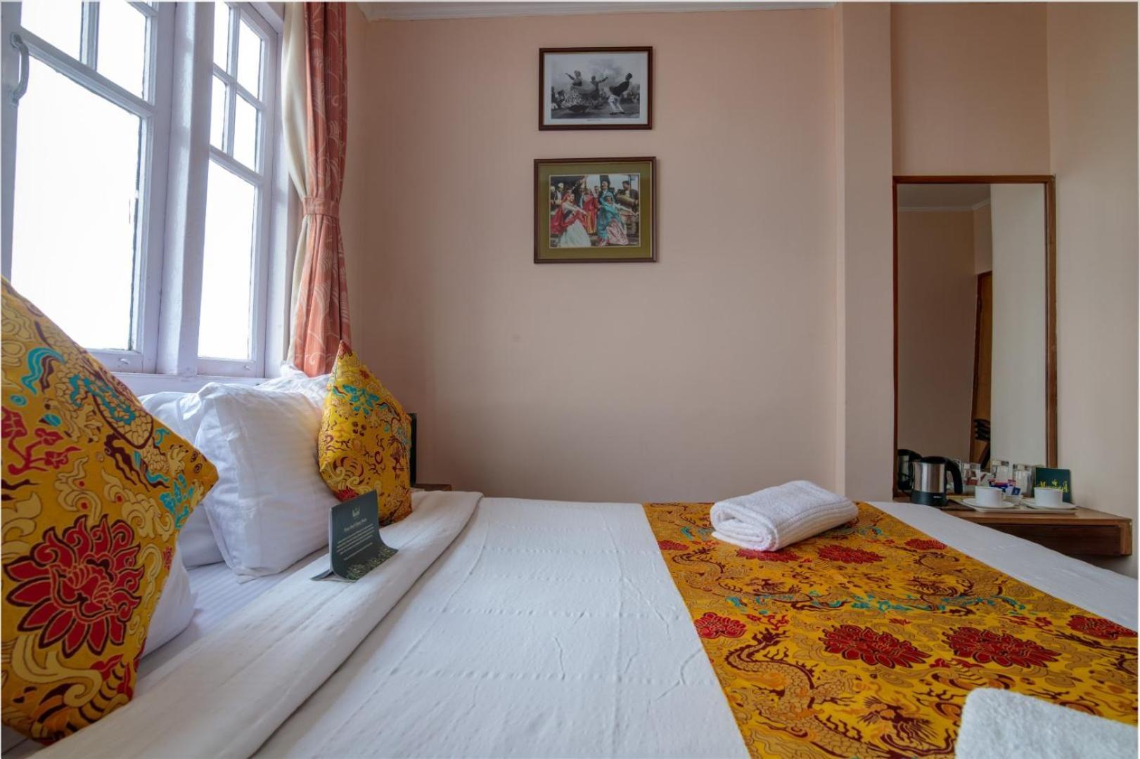 Muscatel Spring Burn - 100 Mts From Mall Road Darjeeling  Exterior photo